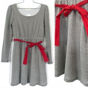 Everly black & white knit dress red bow belt retro
